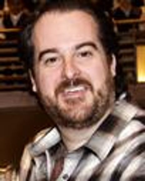 Rolando Sanz Headshot