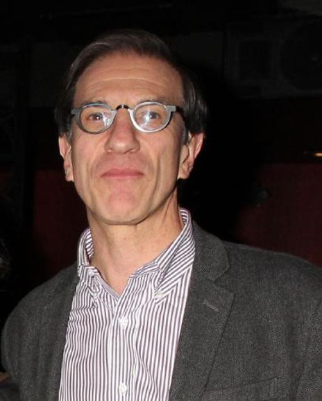 Ethan Bronner Headshot