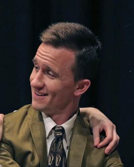 Chris Davis Headshot