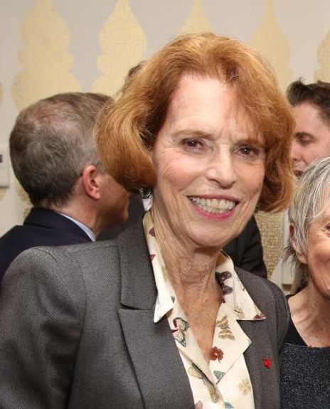 Susan Laubach Headshot