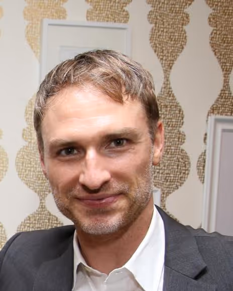 Ben Nowell Headshot