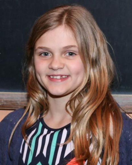 Skylar Dunn Headshot