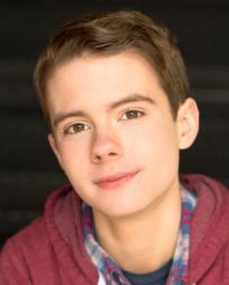 Casey Lyons Headshot
