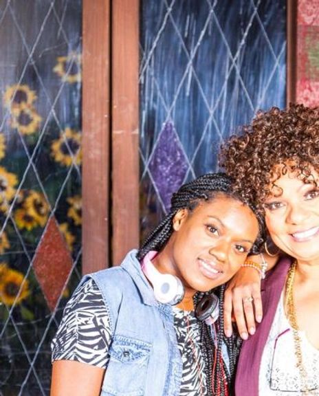 Felicia Renae Headshot