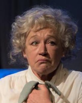 Sarah Parks Headshot