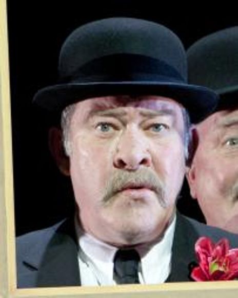 Joshua Richards Headshot