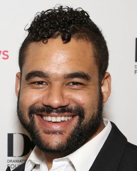 Arri Lawton Simon Headshot