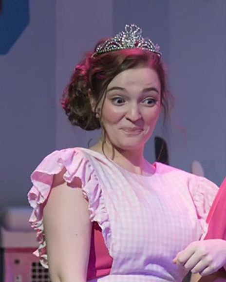 Carly McClain Headshot