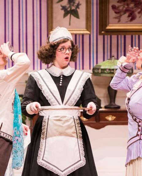 Molly Rhode Headshot