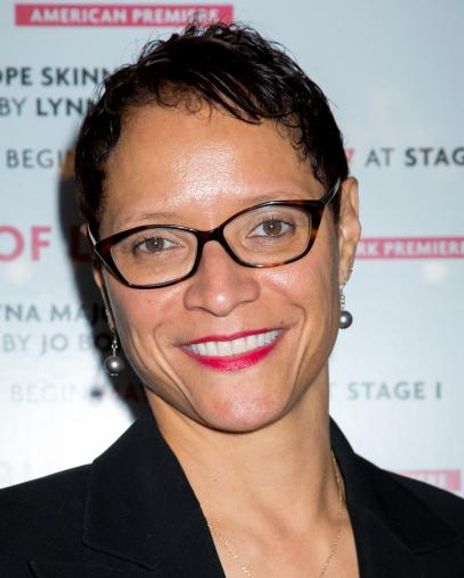 Leah Gardiner Headshot