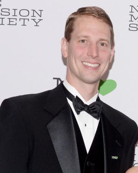 Derek Steinhiser Headshot