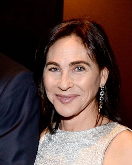 Peggy Bader Headshot