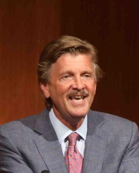 William S Hearst Headshot