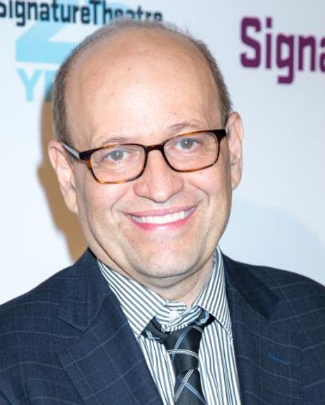 Tom Finkelpearl Headshot