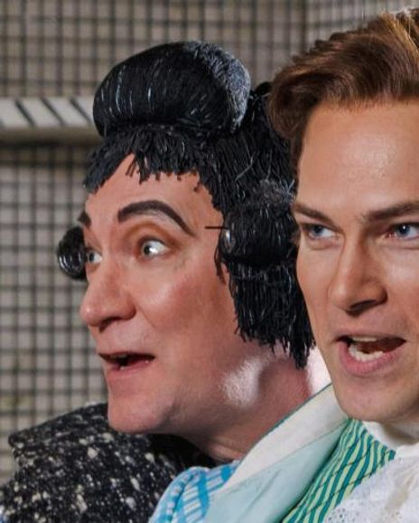 Alex Shrader Headshot