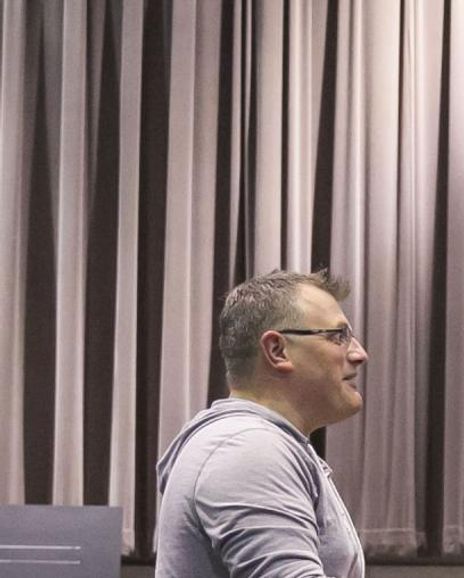 Lee Blakeley Headshot