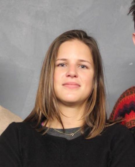 Katharina Reinthaller Headshot