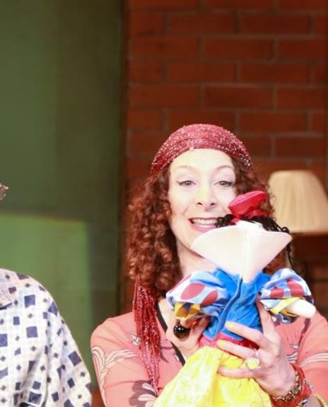 Deborah Coconis Headshot