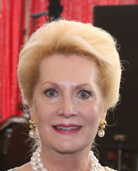 Kathi Rovere Headshot