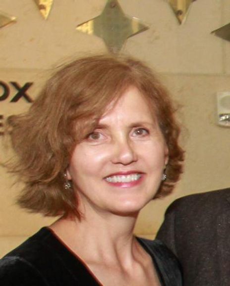 Donna Owen Headshot