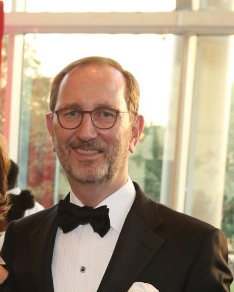 Cheryl Raspino Headshot