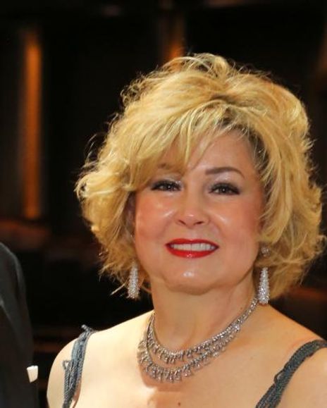 Sandy Stilley Headshot