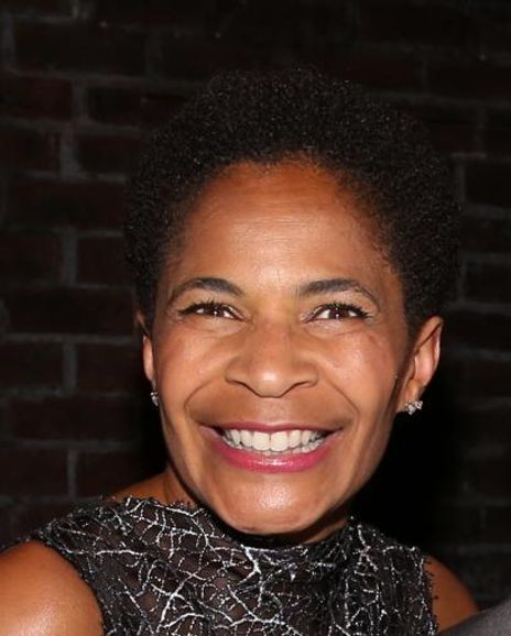 Allyson Stokes Mitchell Headshot