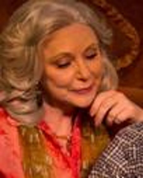 Jeanna Juleson Headshot