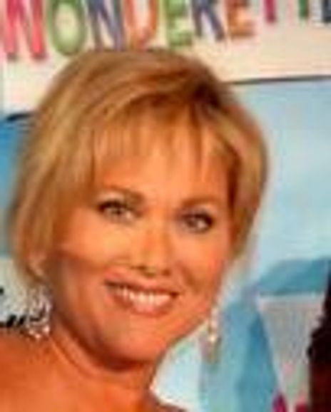 Tonya Walker Headshot