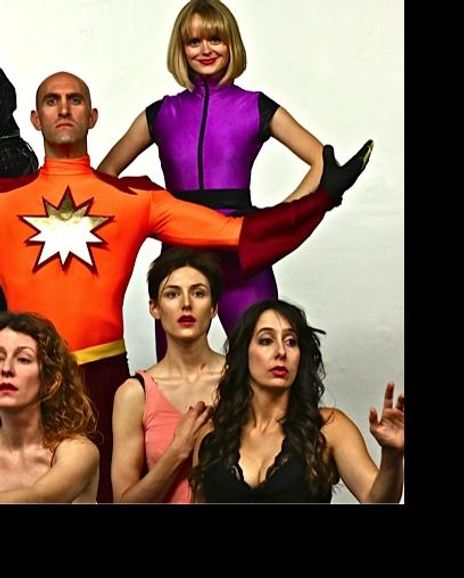 Laura Covelli Headshot