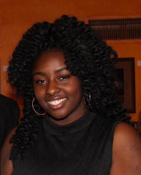 DaMya Gurley Headshot