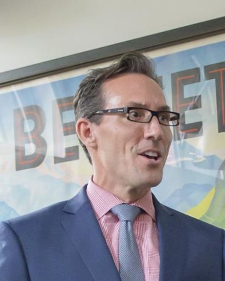 Jay Woffington Headshot