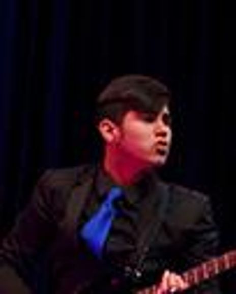 Esteban Urizar Headshot