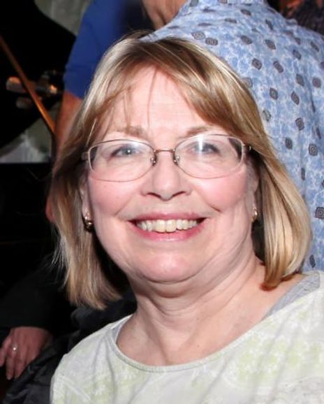 Susan Campodonico Headshot