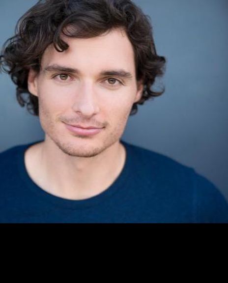 Thaddeus Pearson Headshot