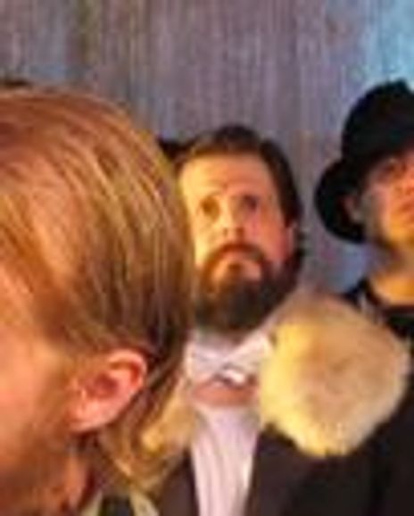 Benjamin Davies Headshot