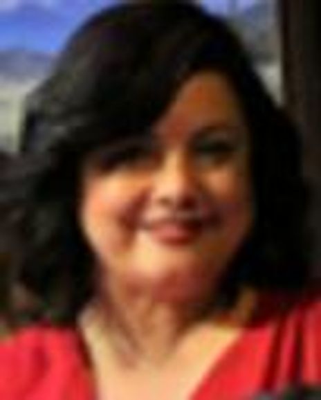 Holly Baker-Kreiswirth Headshot