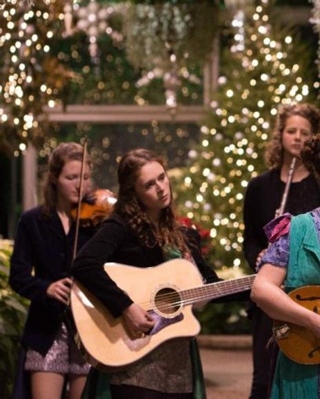 Summer Hofford Headshot