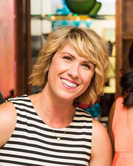 Katie Casey Headshot