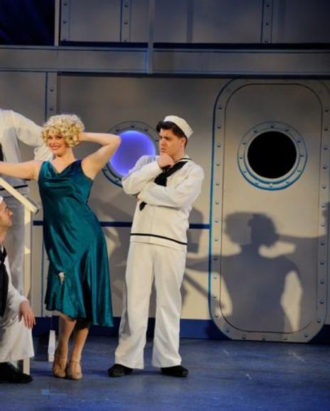 Daniel Larson Headshot