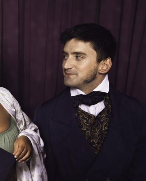 Lauren Modica Headshot