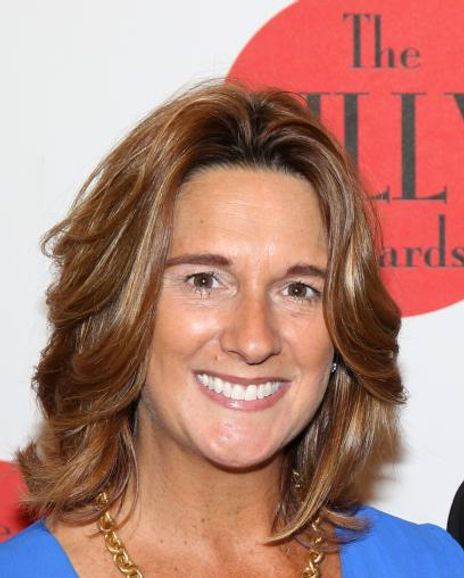 Rachel Ebeling Headshot