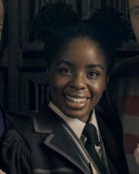 Helen Aluko Headshot