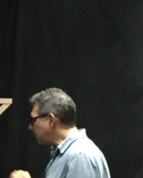 Warren Davis Headshot