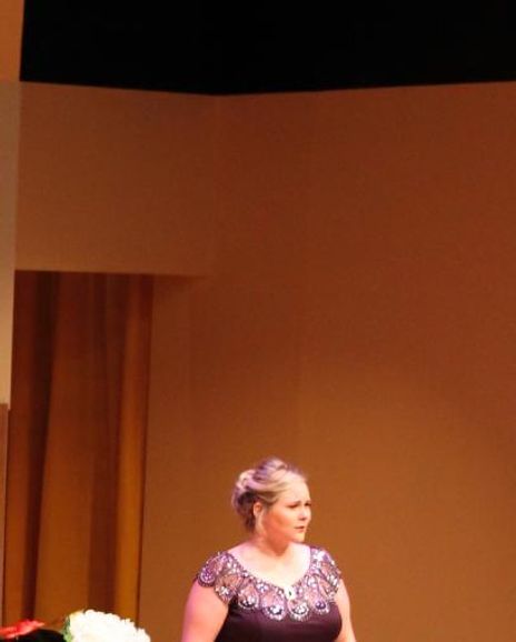 Cassi Mikat Headshot