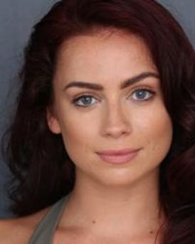 Hope Easterbrook Headshot