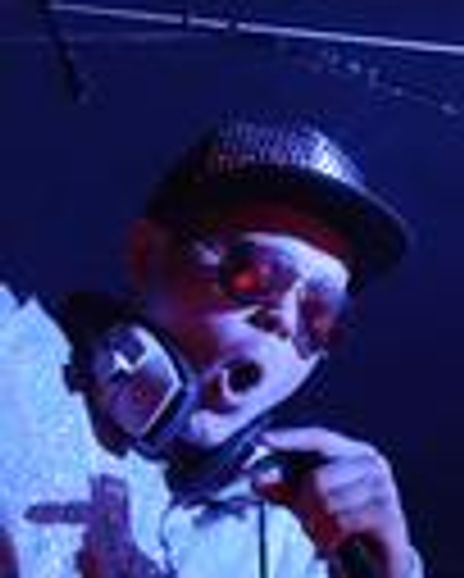 Samuel Fogell Headshot