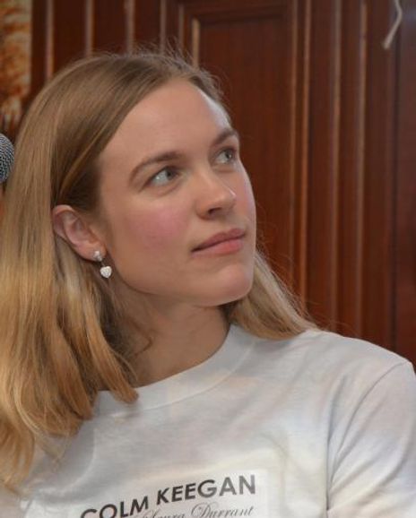 Laura Durrant Headshot