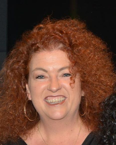 Karen Nason Headshot