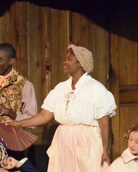 Candace Nicholas-Lippman Headshot